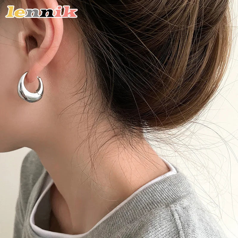 Lennik Oval Earrings