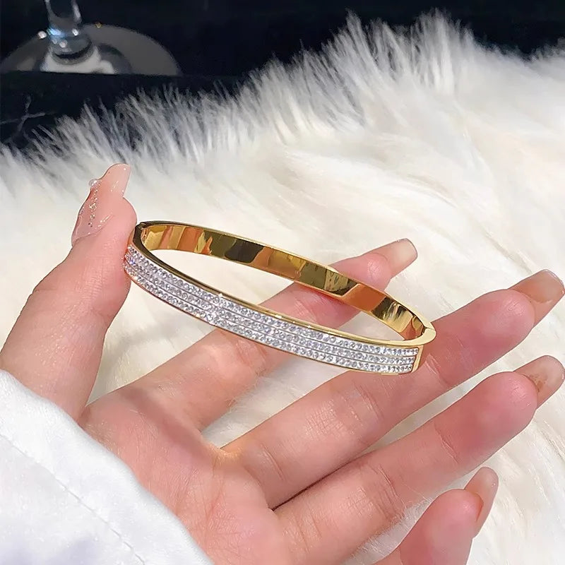 Glimmer 8-Set Bracelet