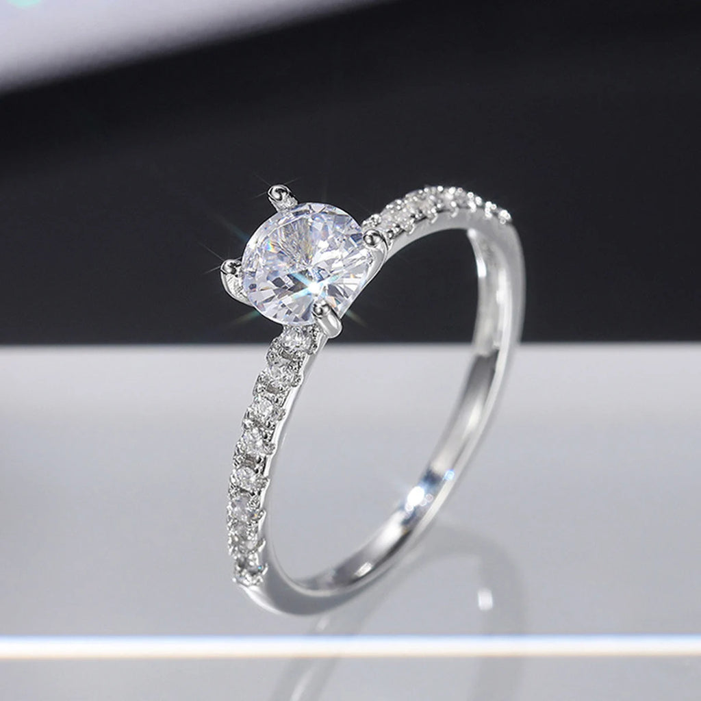 Zirconia 4-Claw Ring